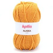 Katia Alaska 031 Saffraangeel