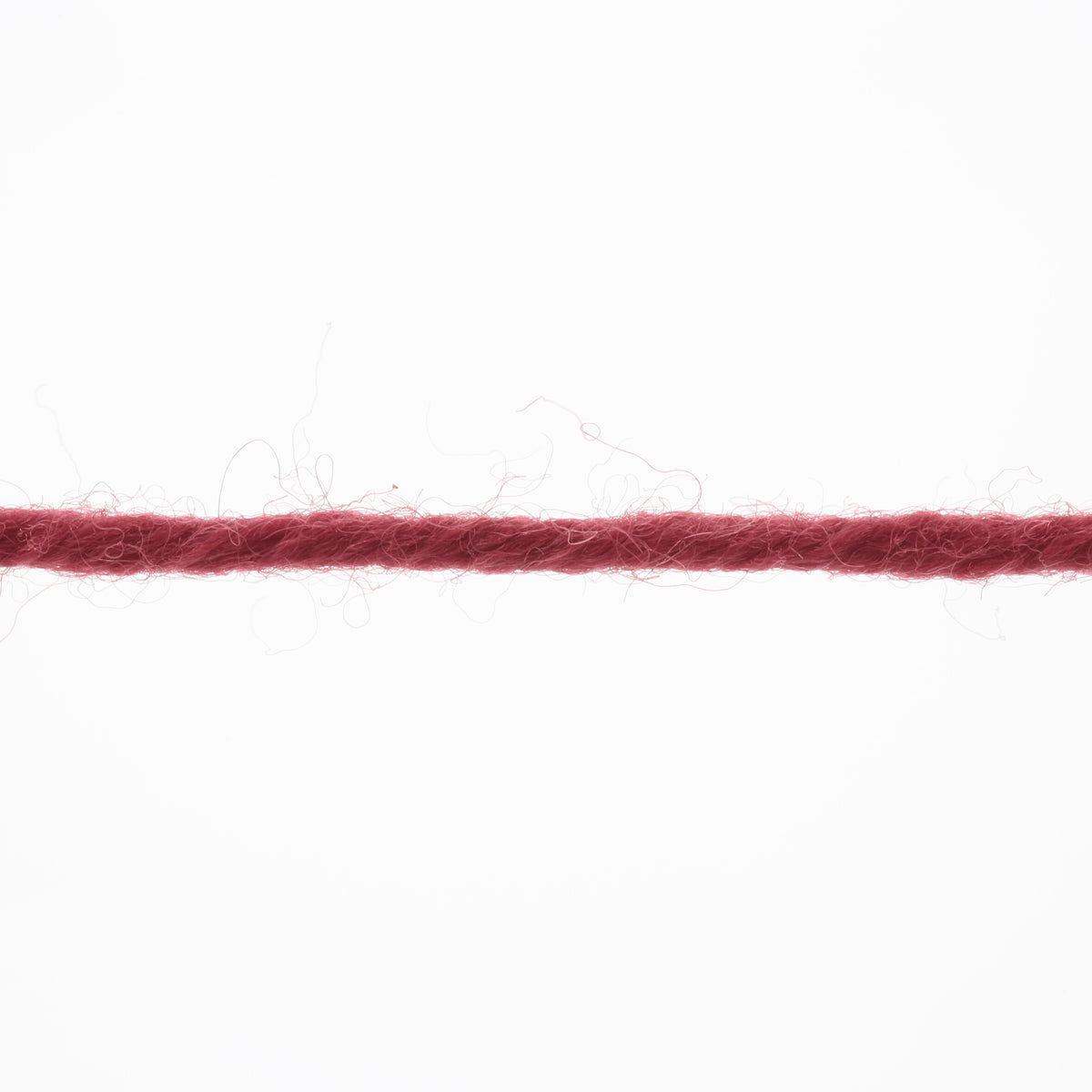 Lang Yarns Merino 120 0087 Chianti - detail van de losse draad