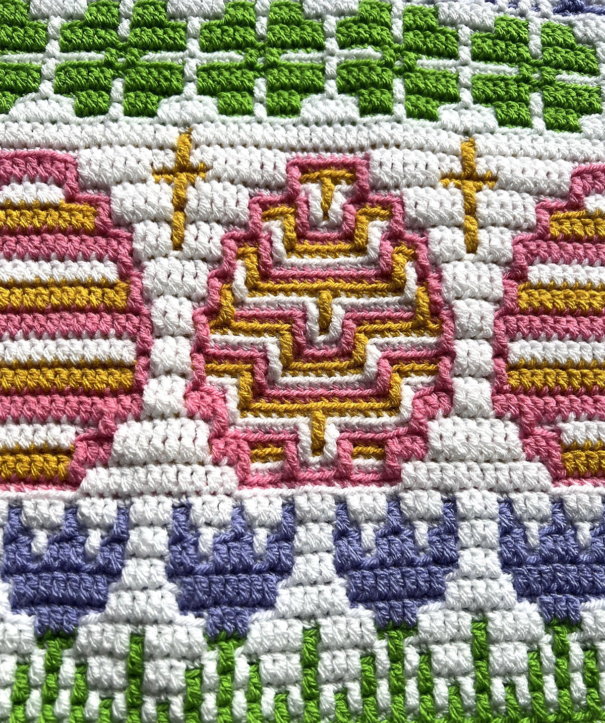 Rosina Plane Spring Into Easter Deken - detail van de Spring kleurstelling in overlay mozaiek