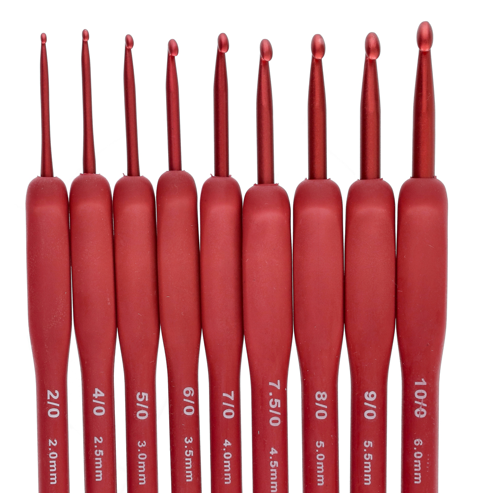 Wolplein Haaknaaldenset Red - 9 haaknaalden in maten 2.00 tot 6.00 mm