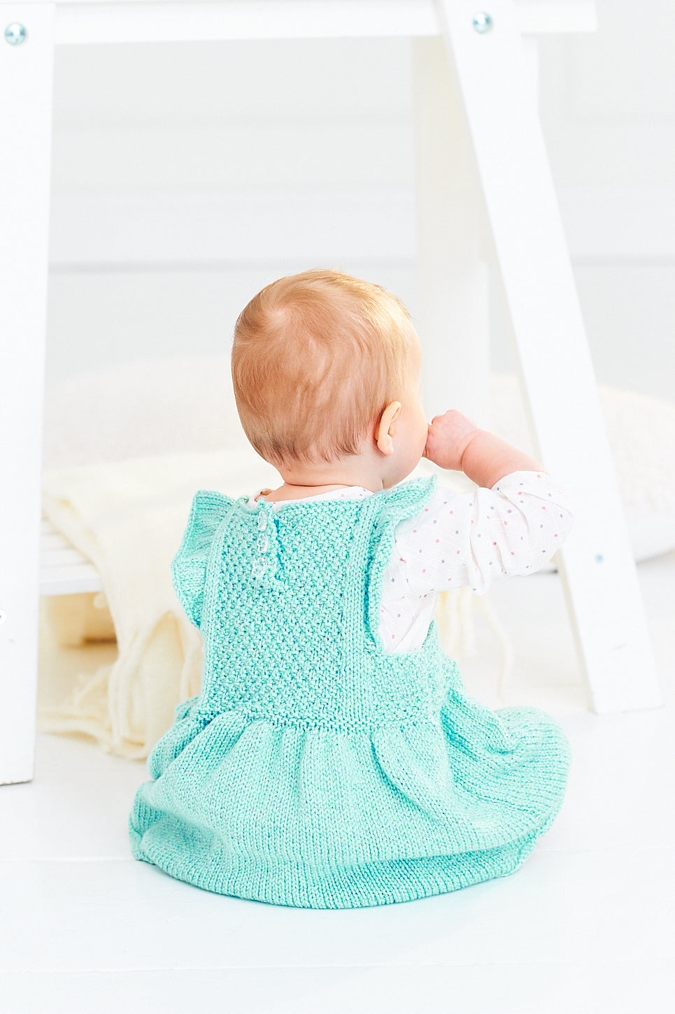 Breipatroon Stylecraft Baby Sparkle Dresses (3)