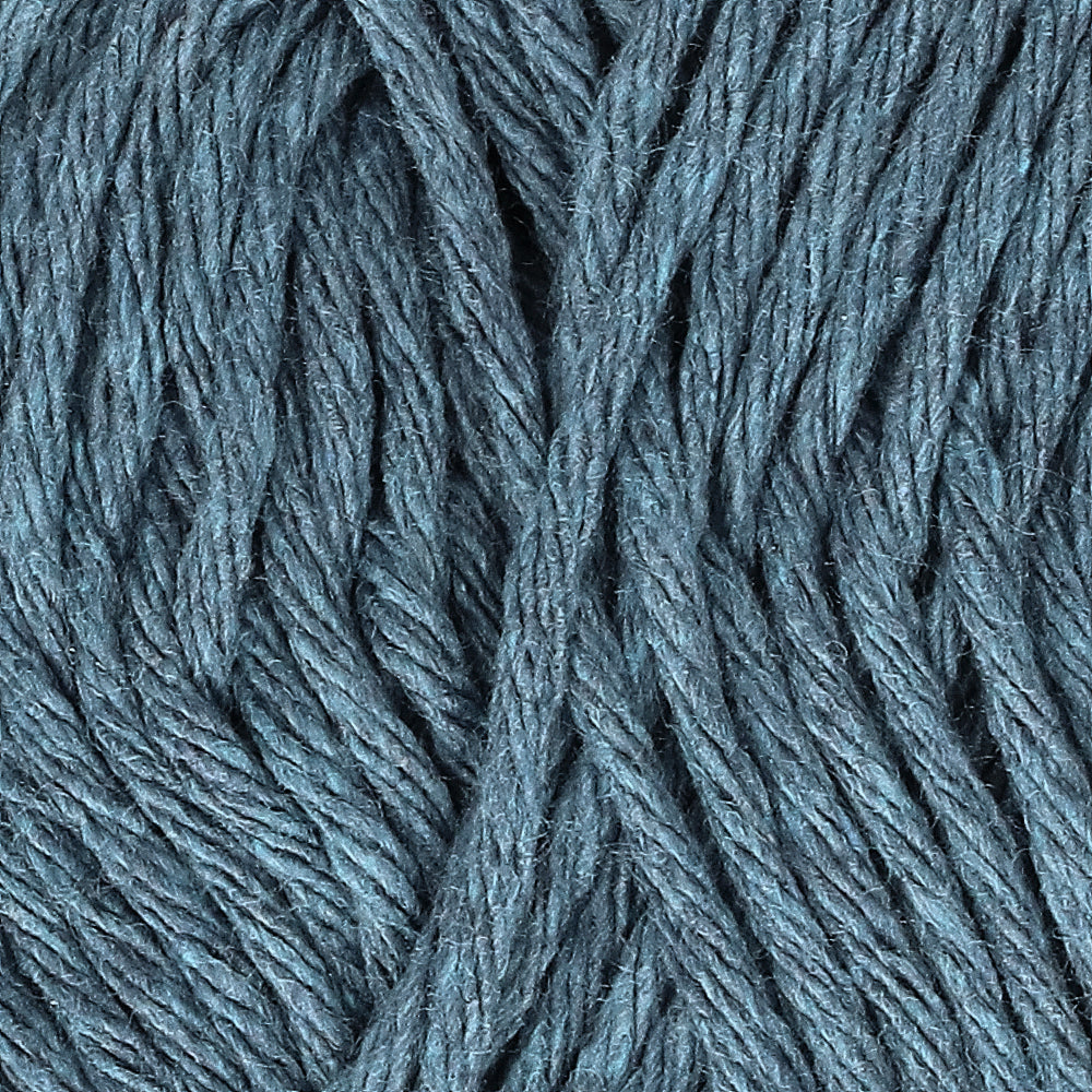 Detail bwdr rd — gemaakt met Drops Paris Recycled Denim