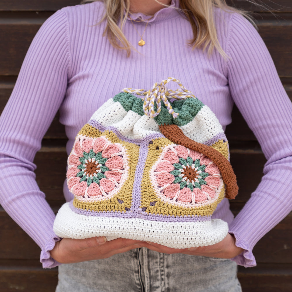 Grannys project bag — gemaakt met Haakpatroon Granny’s Project Bag (4)