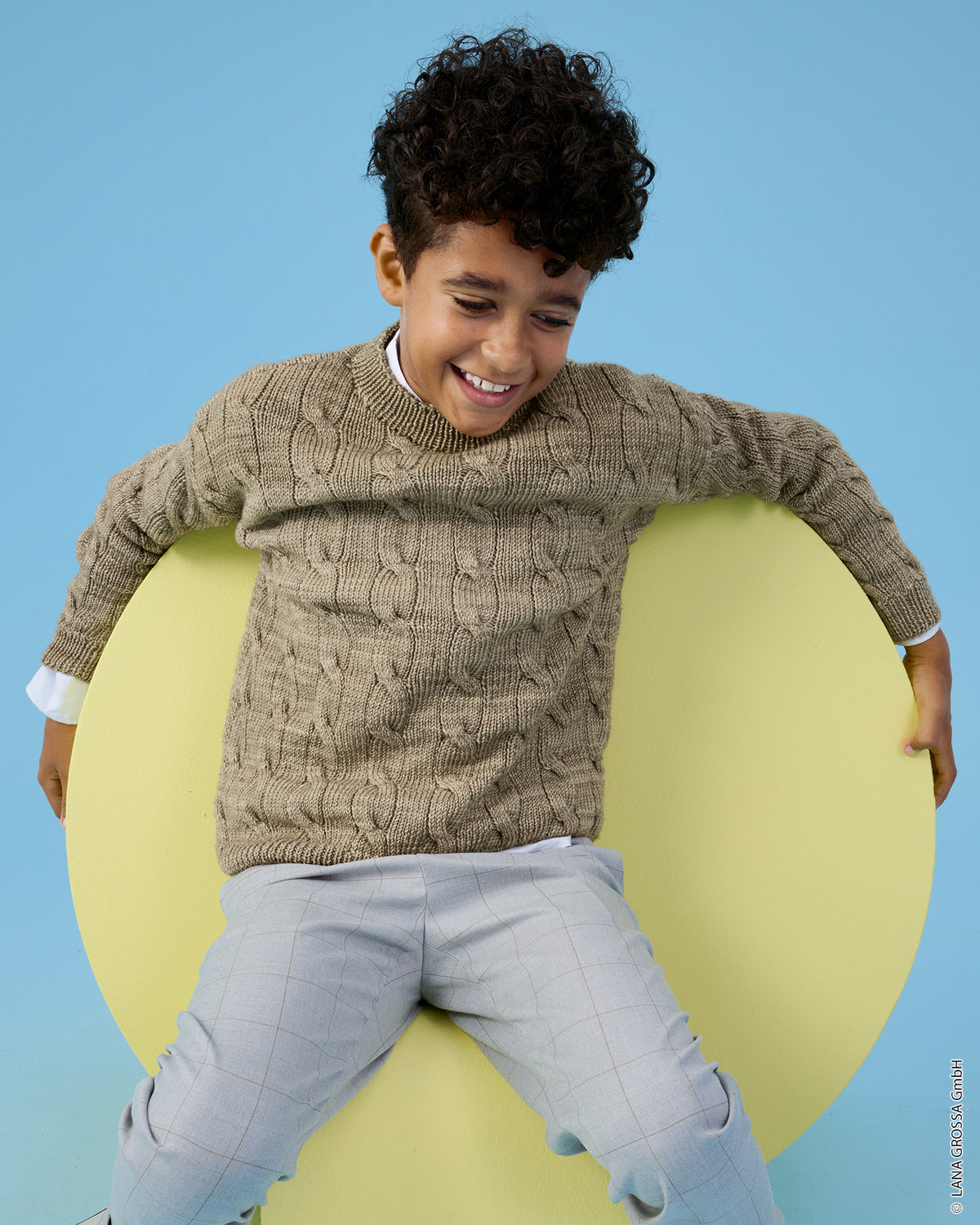 Lana Grossa Kids Nr. 15 model 17 - trui met Cool Wool Big Vintage - sfeerfoto 3