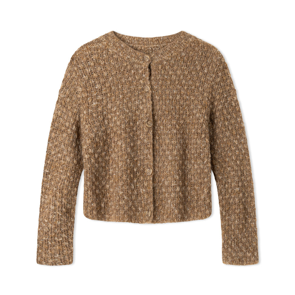 Lana Grossa Filati Journal No. 72 model 33 - camel patroonvest, vrijstaand model