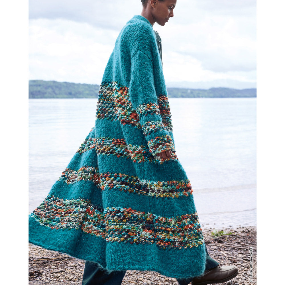 Lana Grossa Filati Journal No. 72 model 46 - lang turquoise vest met multicolor strepen, detail en pasvorm