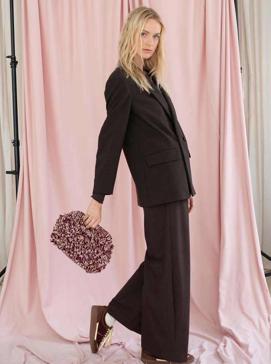 Crochet page — gemaakt met Katia Velvet Mini