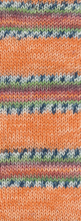 Lana Grossa Meilenweit 100 Cashmere Pista 141 Oranje/Licht-/Donkergrijs/Bruinoranje/Lichtgroen/Erika/Braam/Grijsbruin gestreept - detail van gebreid streeppatroon