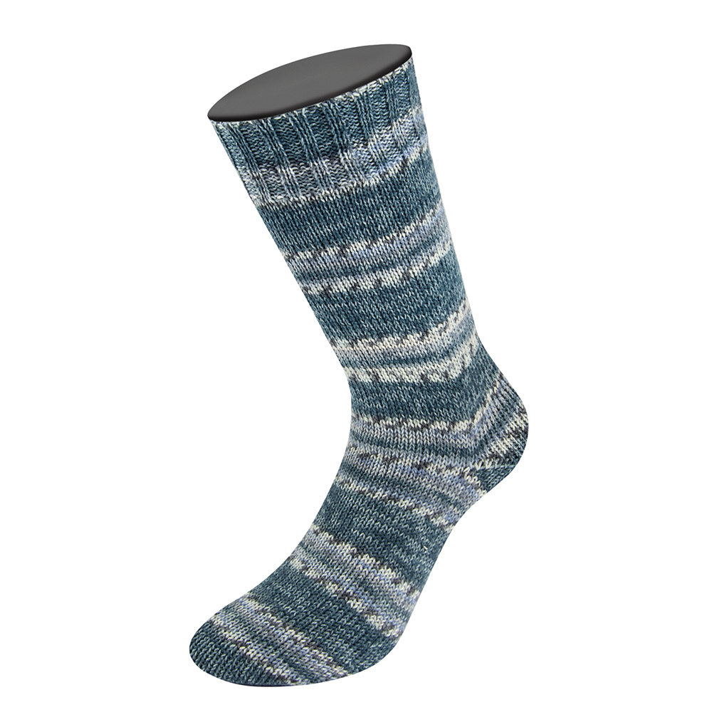 Lana Grossa Meilenweit 100 Cashmere Pista 143 Staal-/Donker-/Licht-/Muisgrijs/Pastelblauw gestreept - gebreide sok met automatisch streeppatroon