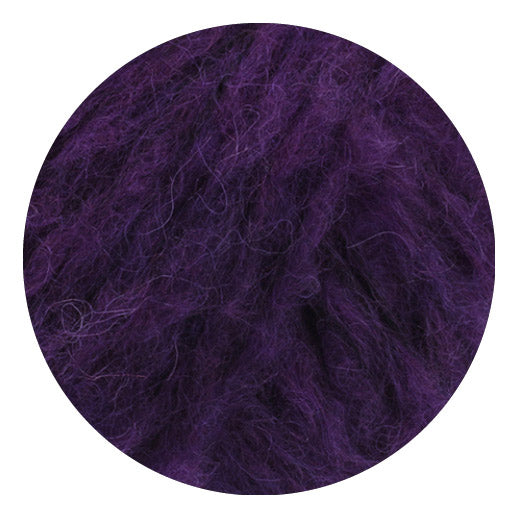 Lana Grossa Baby Furry 003 Donkerviolet - detailfoto van de zachte pluizige garenstructuur