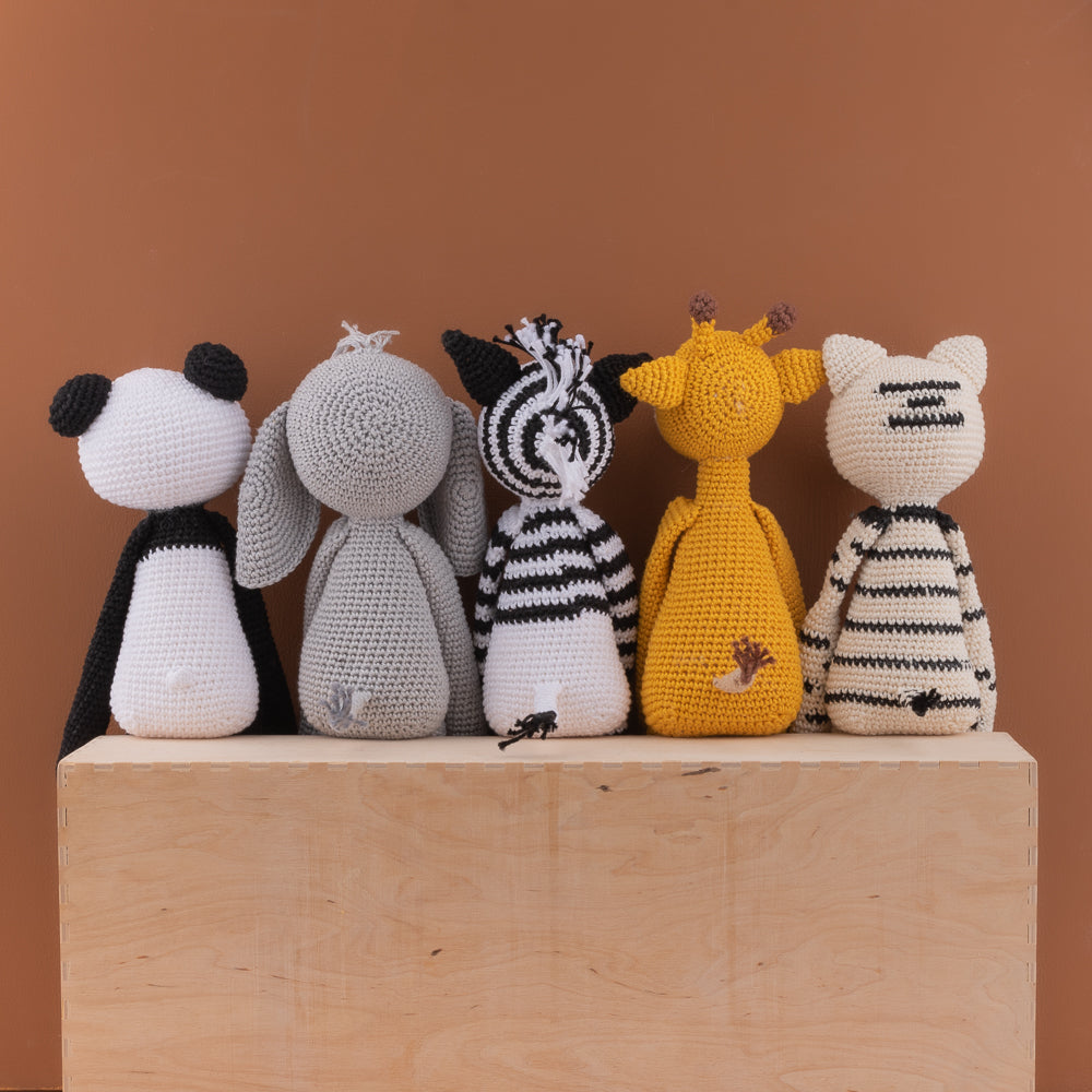 Groepsfoto en kan dus bij allemaal — gemaakt met Patronenbundel Yarn and Colors Zoo-Animals (2)