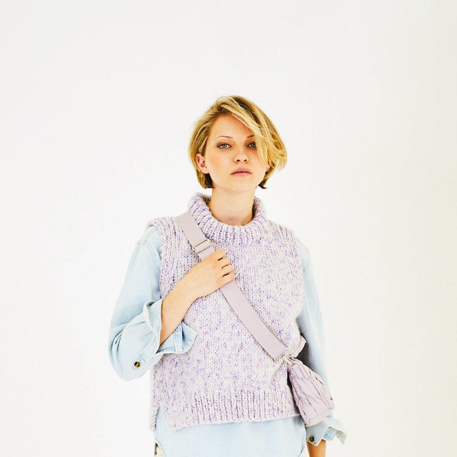 Serene pattern pp mb for web — gemaakt met Round Neck Tank Top breipakket | Stylecraft Grace & Serene