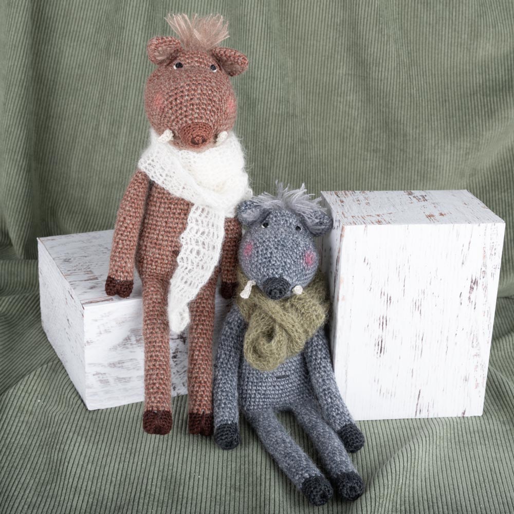 Boris boar — gemaakt met Yarn and Colors Boris Boar Haakpakket