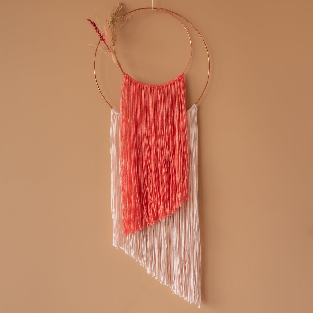 Double trouble wall hanging — gemaakt met Yarn and Colors Double Trouble Wall Hanging 2.0 Macramé Pakket (3)