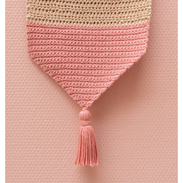 Yarn and Colors Funky Flags Booklet (2)
