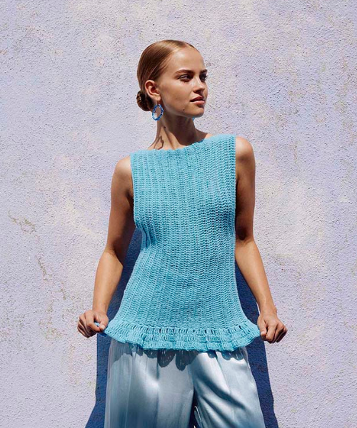 gentle motion top