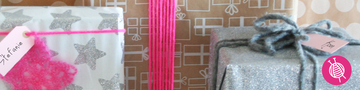 Kerstcadeaus inpakken met wol