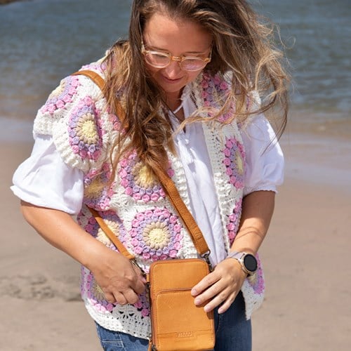 Pastel Sunset Gilet Garen- en Haakpakket - Finishing Stitches