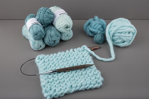 Yarn and Colors Urban 073 Jade Gravel-3