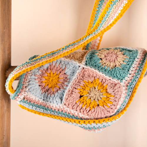 hippe granny squares tas color