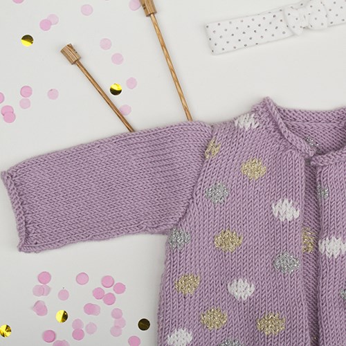 Breipatroon Stippen Babyvestje-2