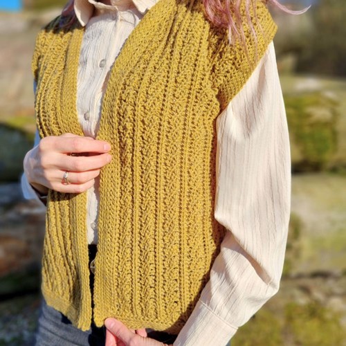Goldenrod Waistcoat Haakpakket - It's Annemade