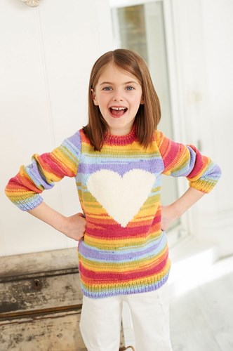 Breipatroon Stylecraft Wondersoft Merry Go Round DK No. 9397 Meisjes truien-2