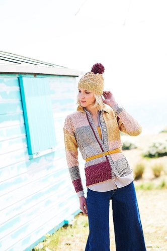 Breipatroon Stylecraft Batik Swirl DK No. 9672 Vest, muts en polswarmers-2