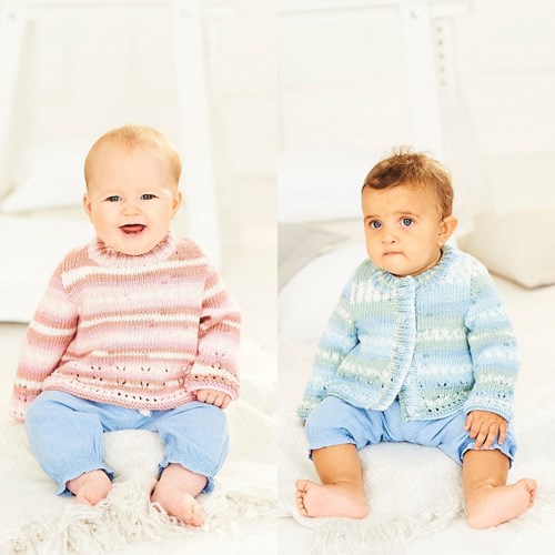 Breipatroon Stylecraft Bambino Prints DK No. 9842 Baby trui en vest