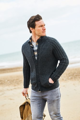 Breipatroon Stylecraft Highland Heathers DK No. 9866 Heren vesten-2