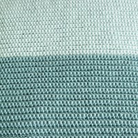 Yarn and Colors Two Tones Comfy Cushion Haakpakket S 072 Glass / Jade Gravel