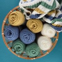Yarn and Colors Amazing Stripey Blanket Haakpakket 061-2