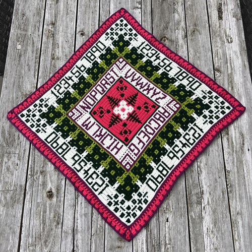 Rosina Plane - Mile Cross Sampler Baby Blanket CAL Ultra Violet Haakpakket-2