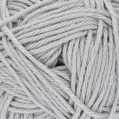 Yarn and Colors Favorite 095 Soft Grey-2