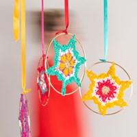Yarn and Colors Colorful Christmas Star Haakpakket 037 Cotton Candy-2