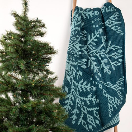 Arctic Bloom Deken Dark Blue Garenpakket - Exclusief Patroon-2