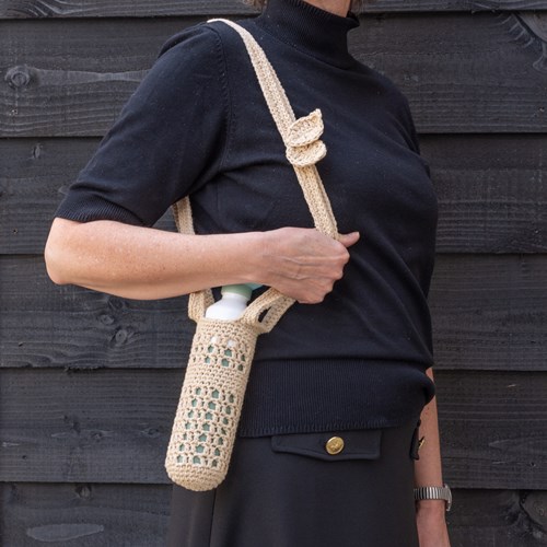 Haakpatroon Yarn and Colors Be Gentle Bottle Holder