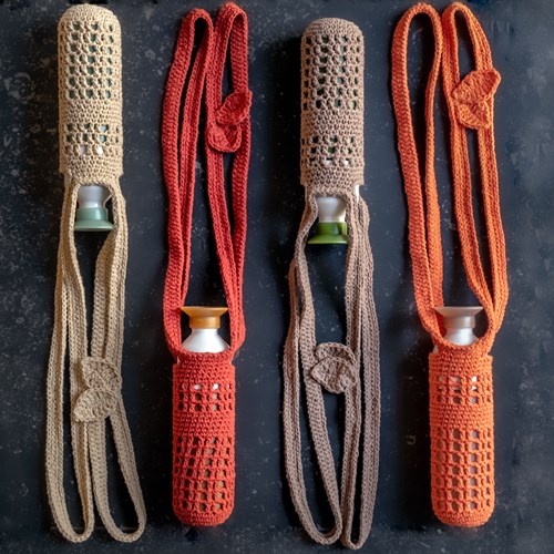 Haakpatroon Yarn and Colors Be Gentle Bottle Holder