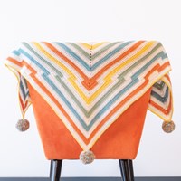 Haakpatroon Yarn and Colors Amazing Square Darts Blanket-3