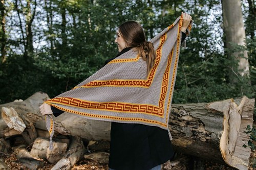 Durable Autumn Mosaic Shawl CAL Garenpakket 234 Tortora-3