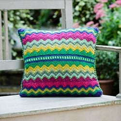 Haakpatroon Stylecraft Special DK No. F006 Kussen