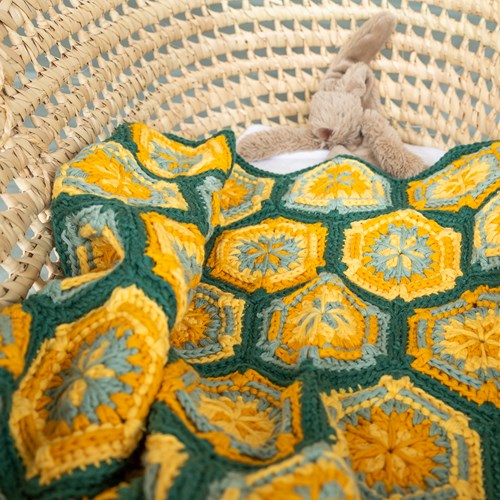 Yarn and Colors Flower Hexagon Baby Blanket Haakpakket 078 Bottle-2