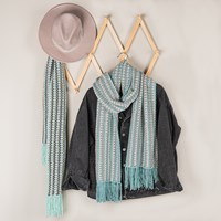 Yarn and Colors Fringed Scarf Haakpakket 073 Jade Gravel-3