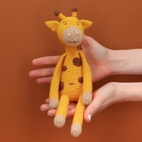 Haakpatroon Yarn and Colors Gina Giraf-2