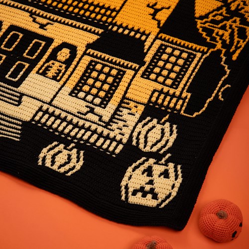 Haunted Hilltop Horror House Spooky Vintage Colorway Haakpakket - Inclusief Digitaal Patroon-2