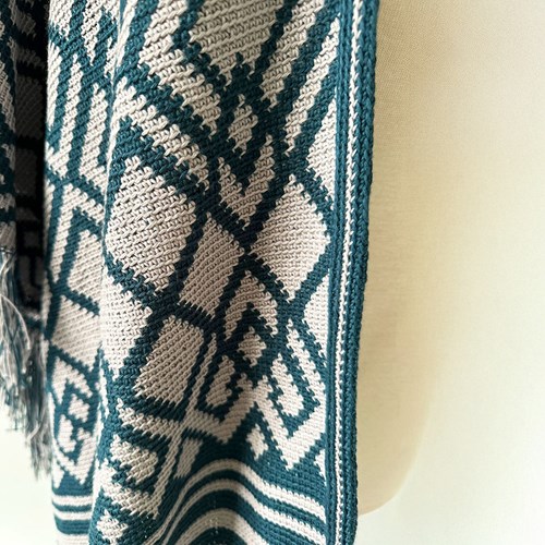 GeoChic Cape - The Queen of Loops Garen- en Haakpakket