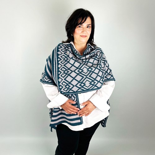 GeoChic Cape - The Queen of Loops Garen- en Haakpakket-2