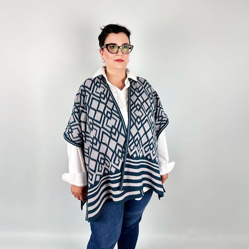 GeoChic Cape - The Queen of Loops Garen- en Haakpakket-3