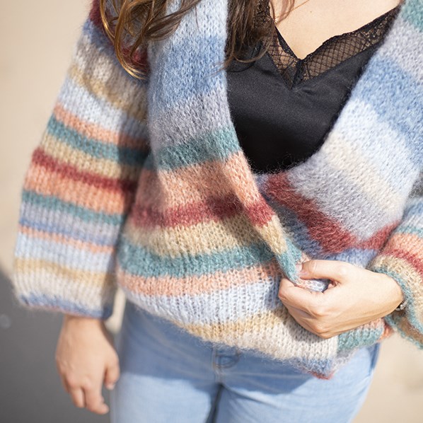 Ingenua Moda Vest Breipakket 7 | Wolplein – Alles voor haken Katia Ingenua vest breien Wolplein.nl | Alles voor breien