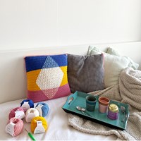Haakpatroon Hip to be Square kussen-3